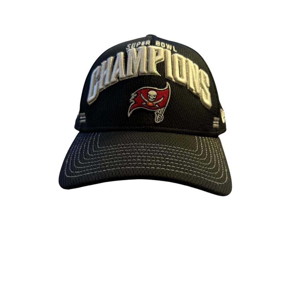 New Era Tampa Bay Buccaneers Super Bowl LV Champions Locker RM 9FORTY Snapback,
